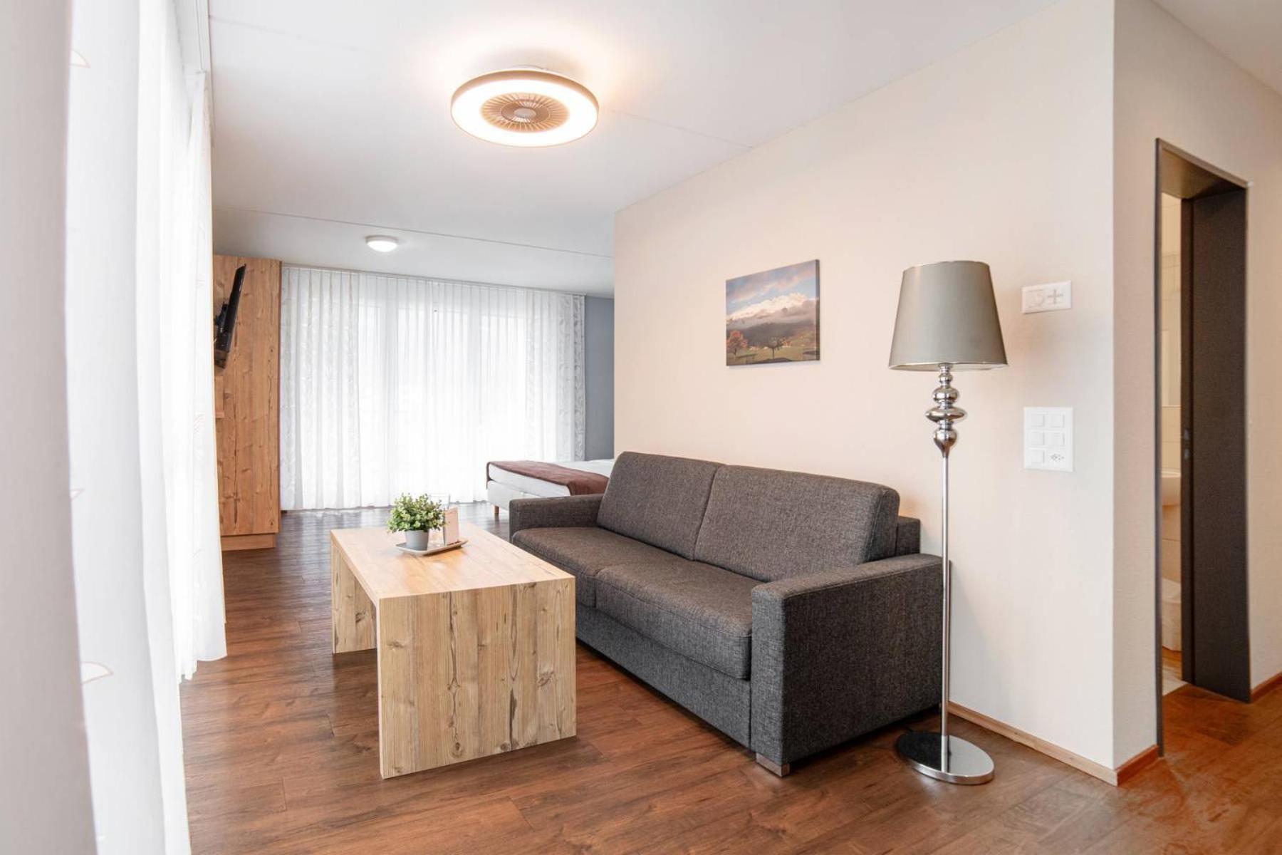 Wohntel - Wohnen Wie Im Hotel Sevelen Eksteriør bilde